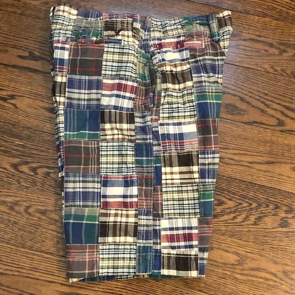 AMERICAN EAGLE Madras Plaid Longer Length Shorts - Picture 8 of 11